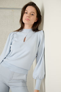 831 - Ice Blue