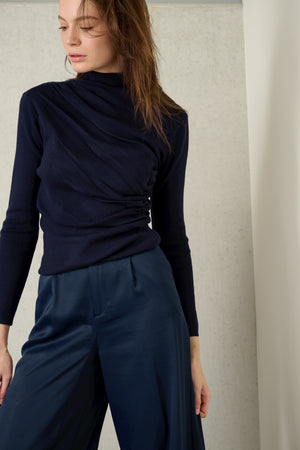744 - Navy