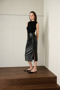 806 - Black