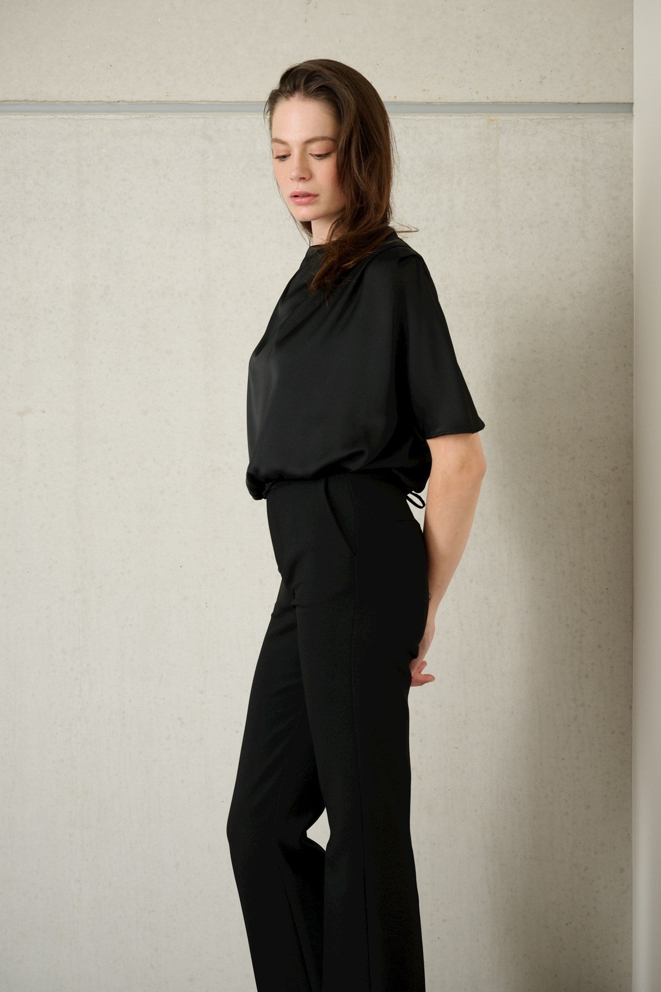 306 - Black