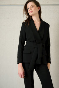 012 - Black