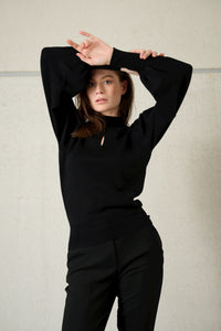 802 - Black