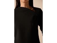 102 - Black