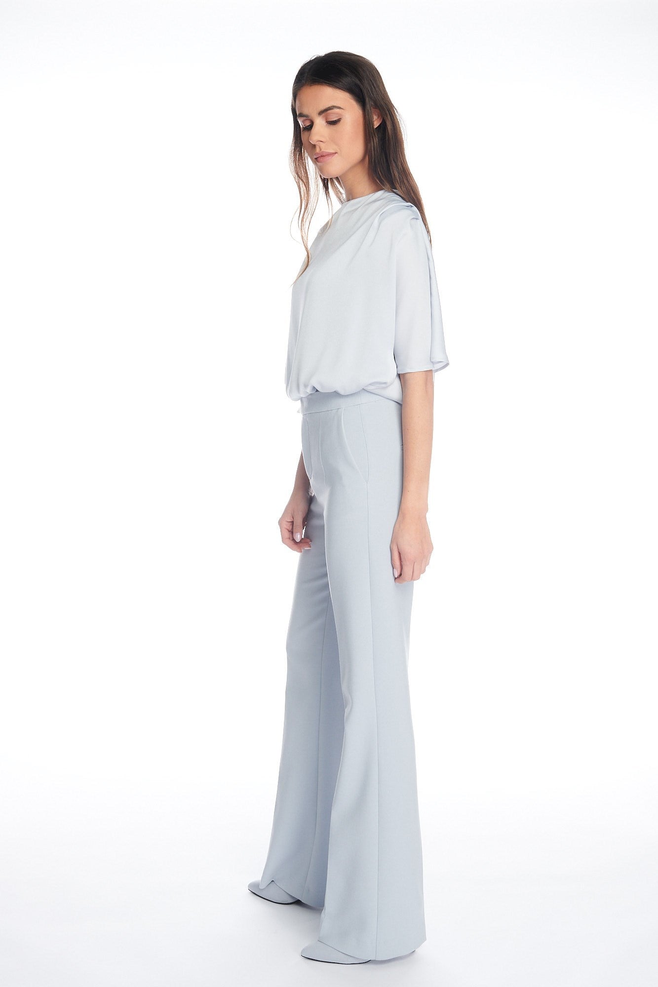 572 - Ice Blue