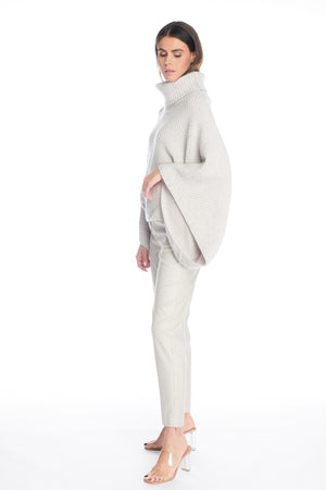 901 - Ecru/Light Grey