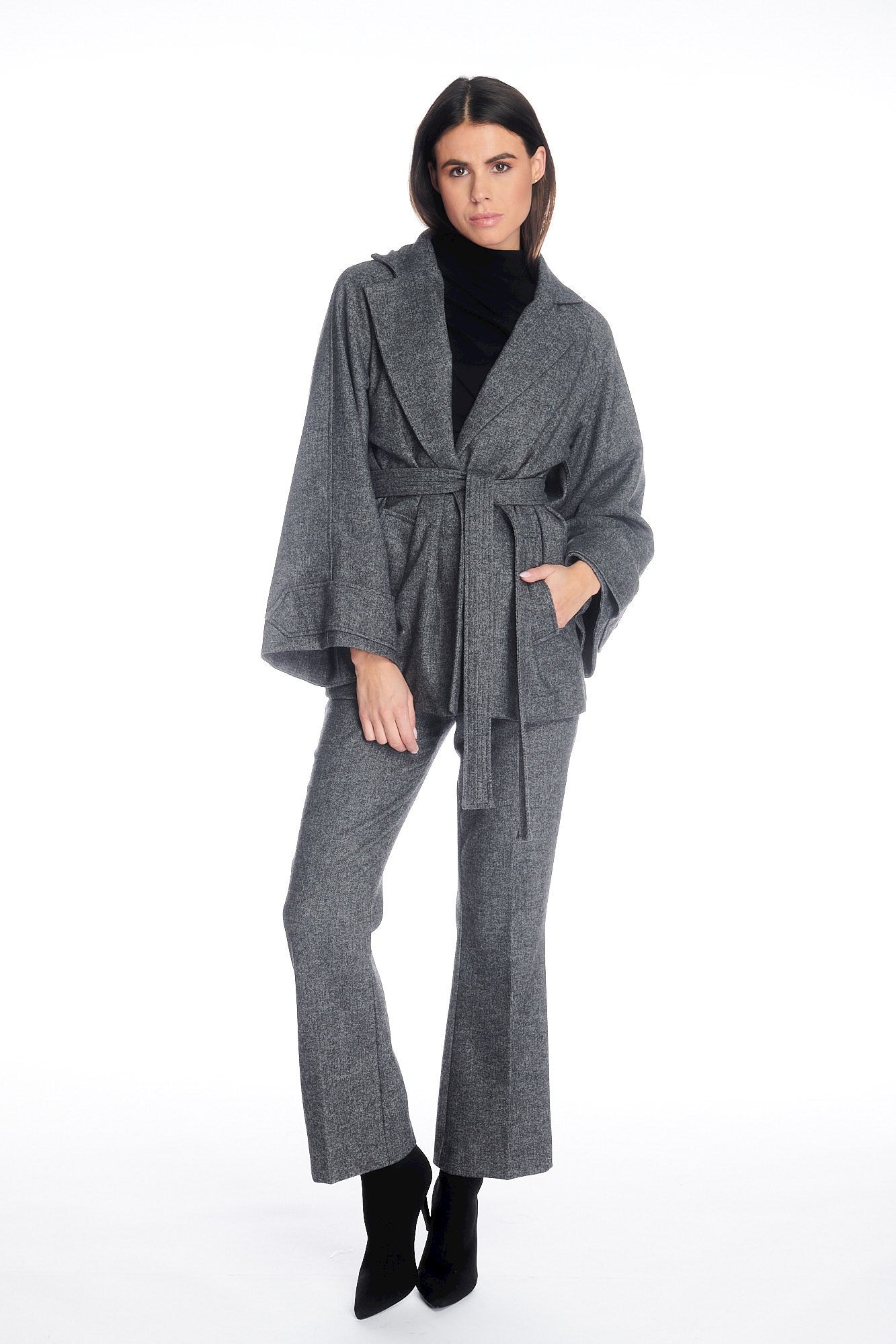 001 - Antracite Harringbone