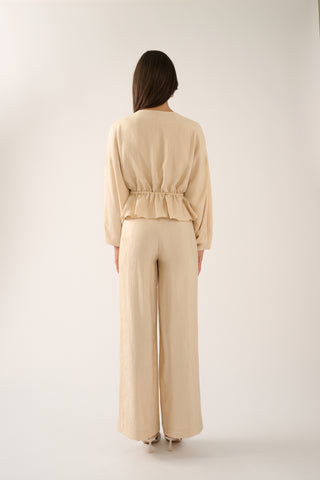 701 - Cream