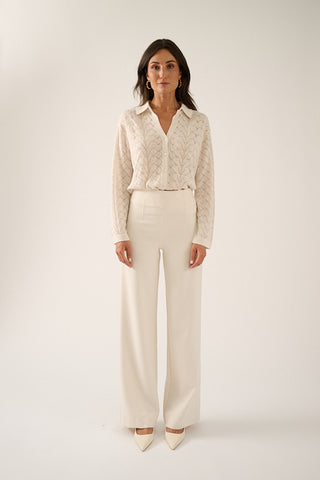 077 - Ivory