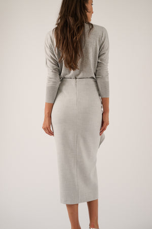 007 - Mist Grey