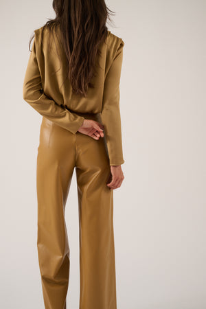 582 - Ochre