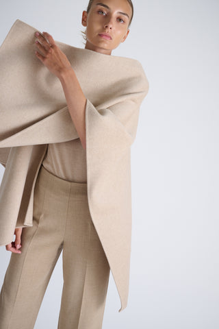 Ophelia Cape | Macademia
